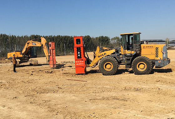 Construction of HC42 rapid impact compaction in the central grain storage base