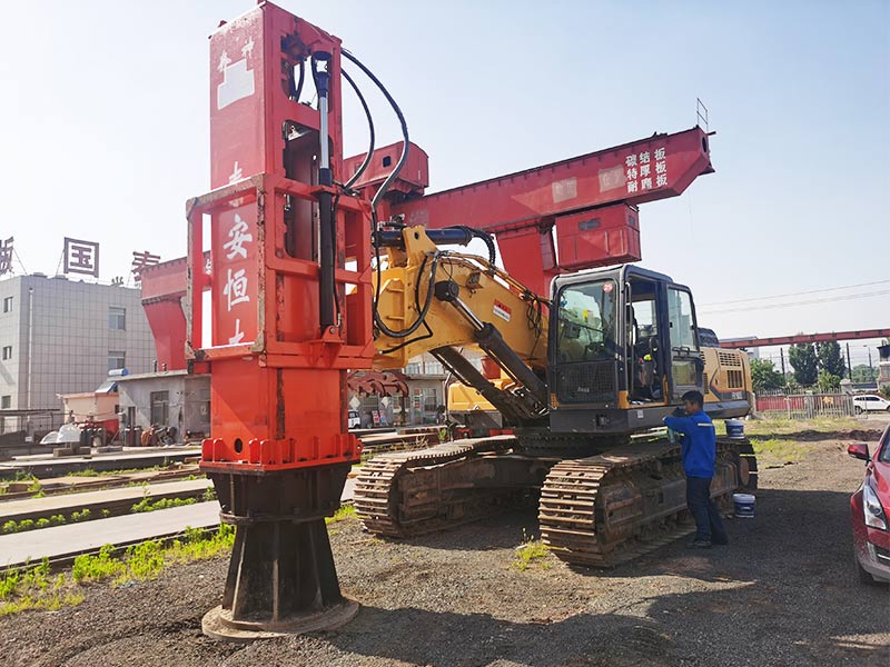 The Rapid Impact Compactor is installed on the excavator and the commissioning is completed